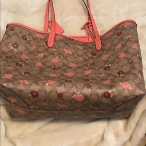 Coach tote